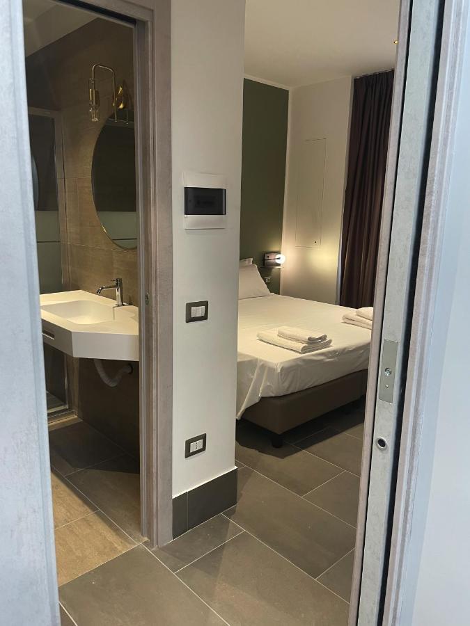 Smart Rooms Naples Nápoles Exterior foto